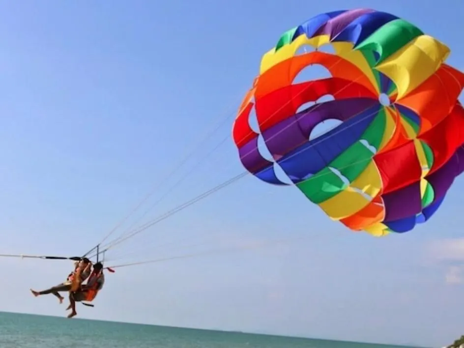 Ferringhi Resort 5-Bedroom With Pool, Bbq Set, Wifi, Netflix & Walk To Beach Batu Ferringhi