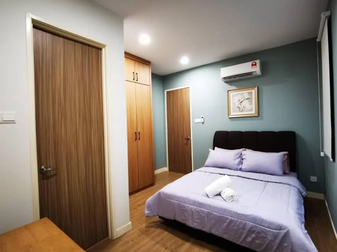 Ferringhi Resort 5-Bedroom With Pool, Bbq Set, Wifi, Netflix & Walk To Beach Batu Ferringhi