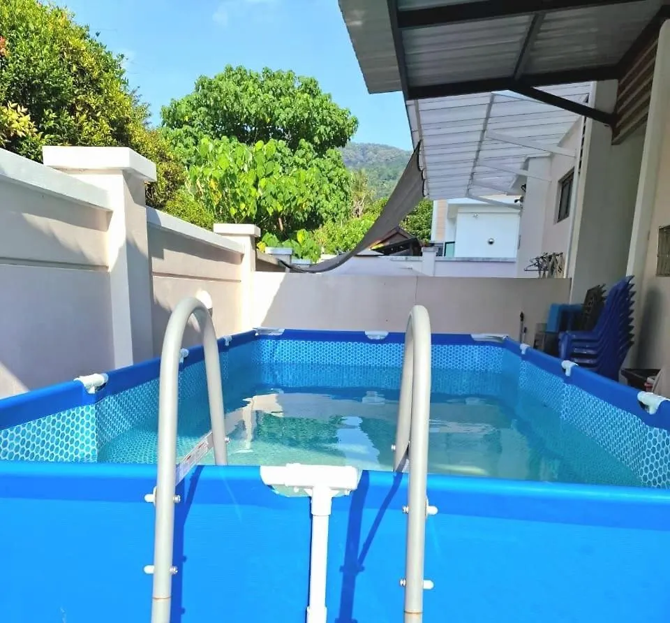 Ferringhi Resort 5-Bedroom With Pool, Bbq Set, Wifi, Netflix & Walk To Beach Batu Ferringhi Casa de Férias