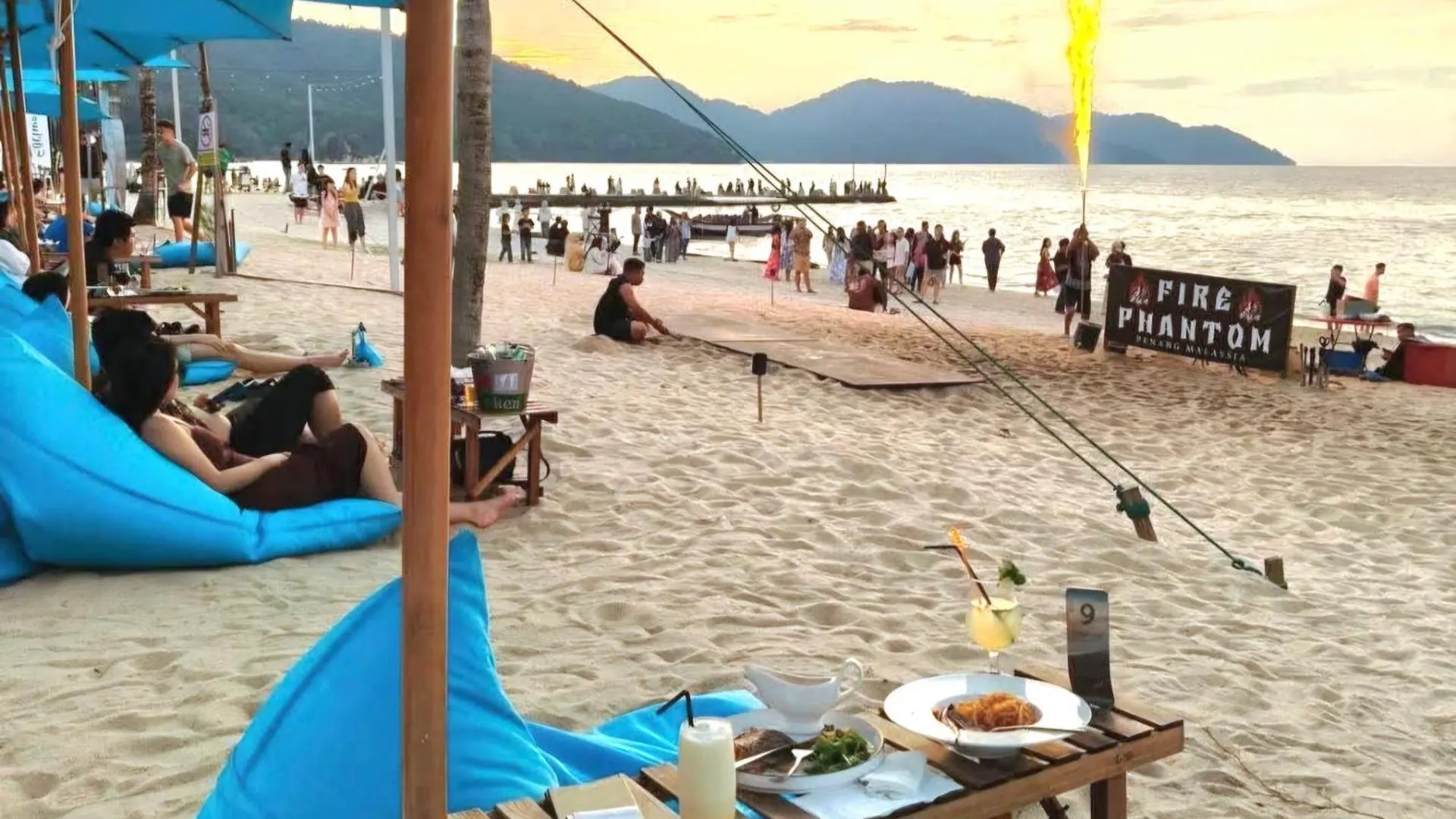 Ferringhi Resort 5-Bedroom With Pool, Bbq Set, Wifi, Netflix & Walk To Beach Batu Ferringhi 0*,