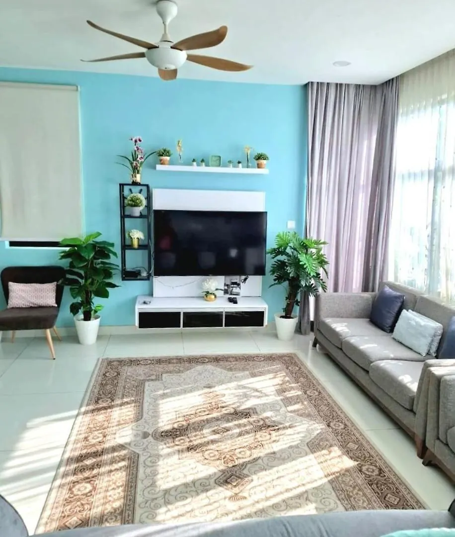 Casa de Férias Ferringhi Resort 5-Bedroom With Pool, Bbq Set, Wifi, Netflix & Walk To Beach Batu Ferringhi