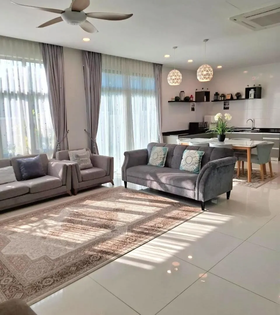 Casa de Férias Ferringhi Resort 5-Bedroom With Pool, Bbq Set, Wifi, Netflix & Walk To Beach Batu Ferringhi Malásia